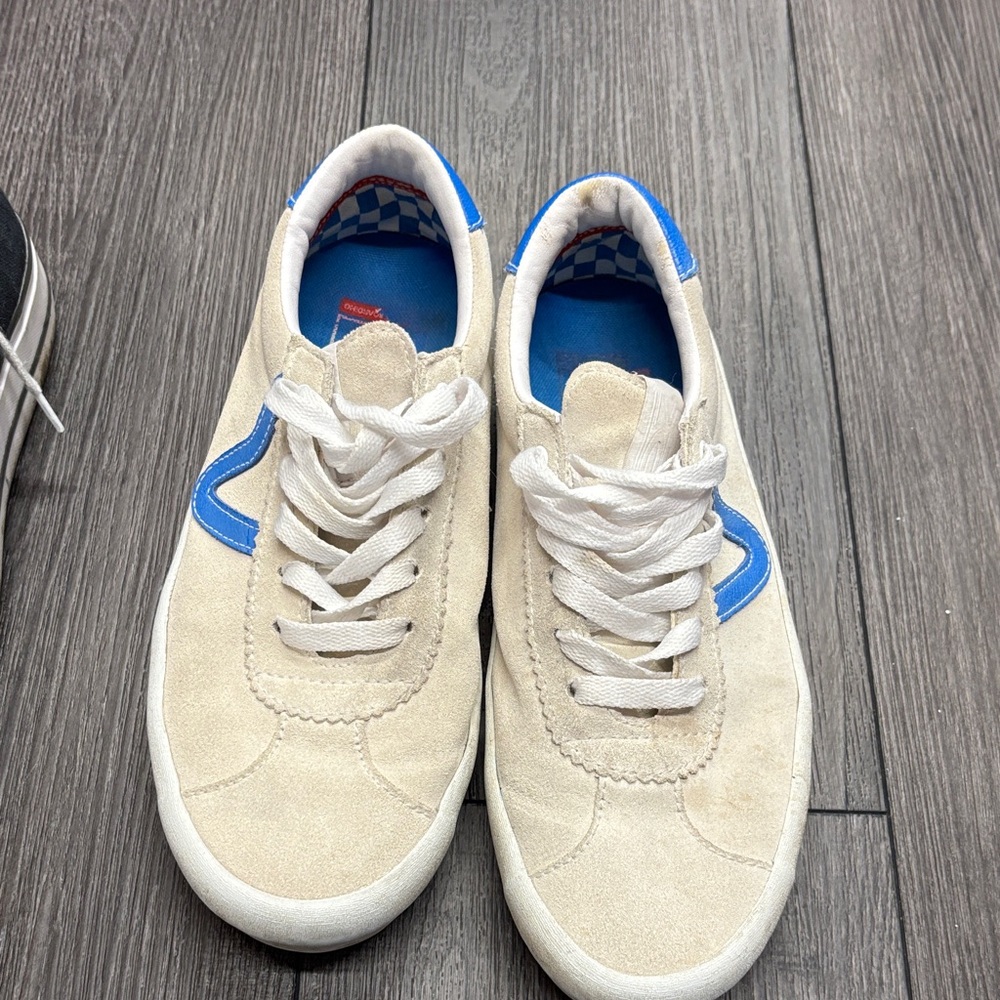 Vans